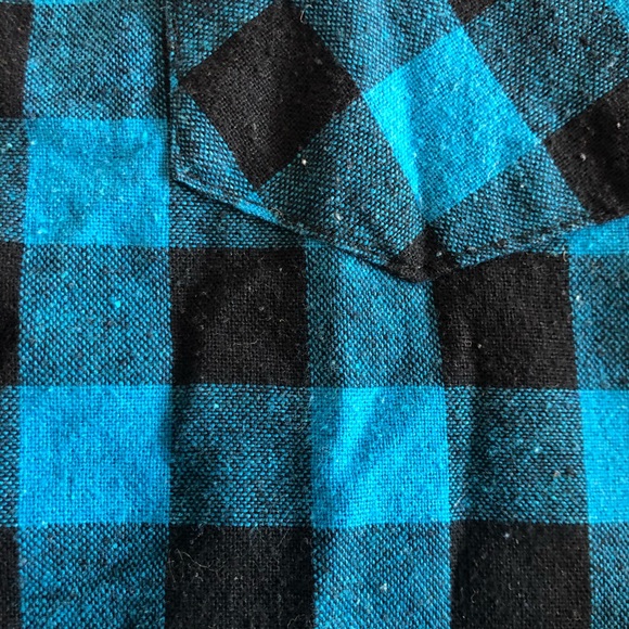 Flannel Shirt Bundle - Picture 4 of 14